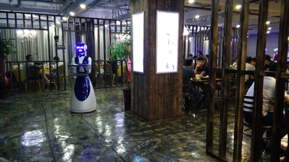 美国首家机器人咖啡馆营业